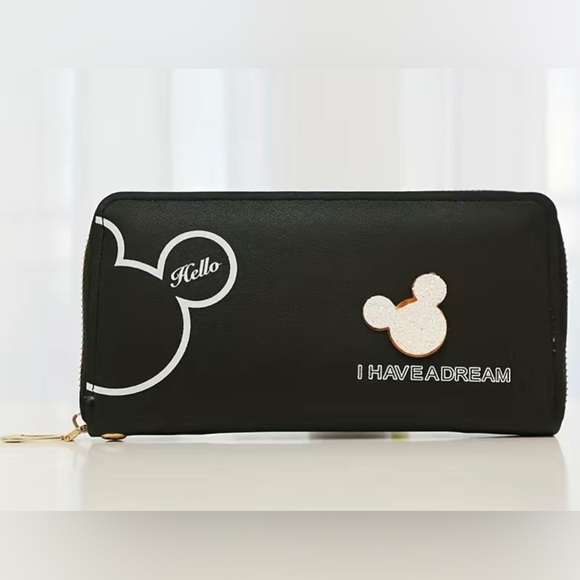 Brand New Disney Mickey Mouse Wallet - Picture 4 of 7